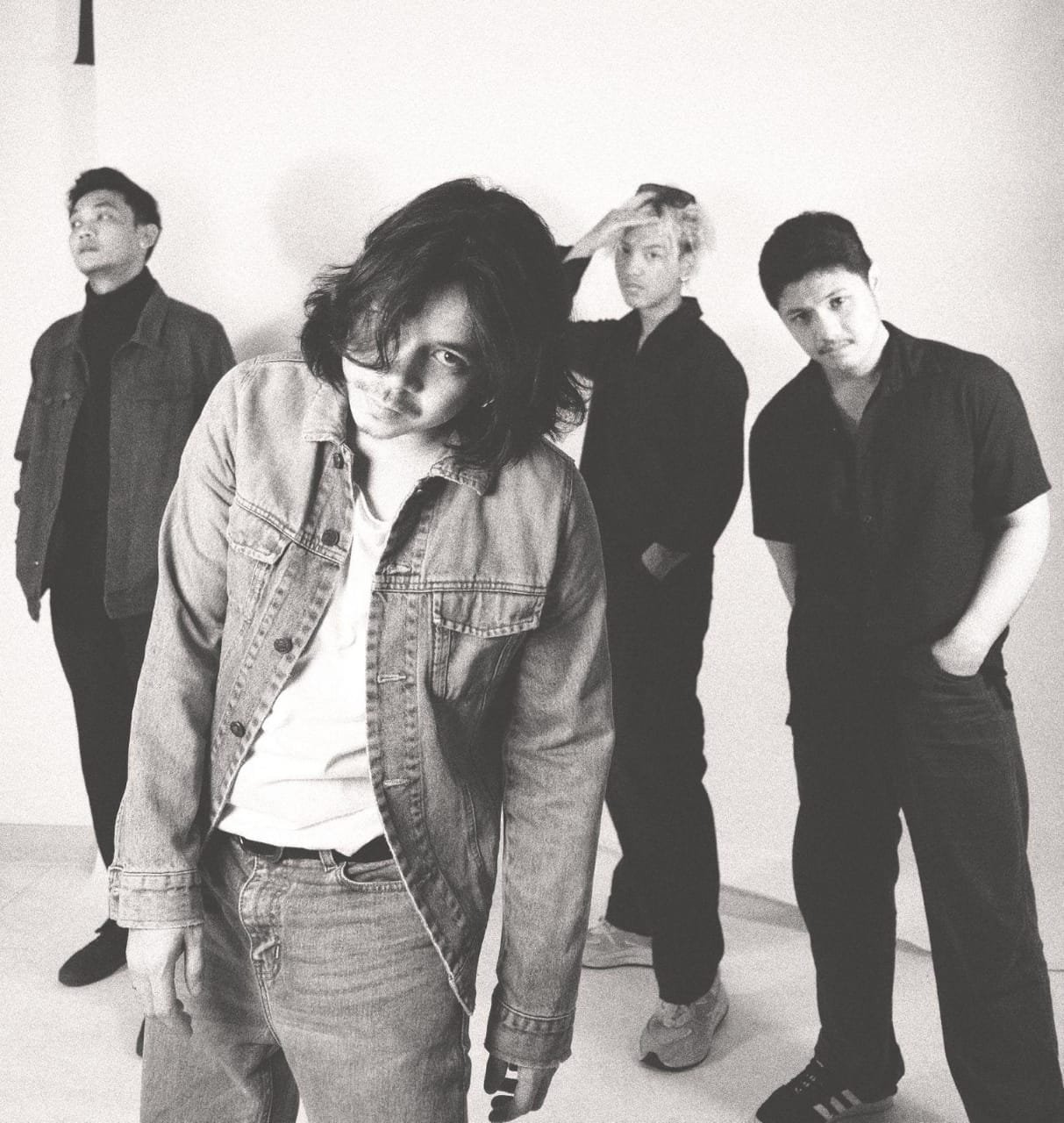 Lepas Dua Single, Unit Rock Alternatif Iconic Tourist Umumkan Rencana Perilisan Album Debut