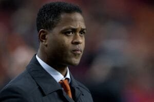Patrick Kluivert Resmi Jadi Pelatih Timnas Indonesia, Alex Pastoor dan Denny Landzaat Bergabung Sebagai Asisten