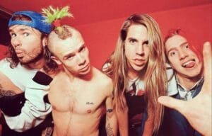 Red Hot Chili Peppers: Band Enerjik yang Gak Pernah Kehabisan Ide dan Lagu-Lagu Hitsnya