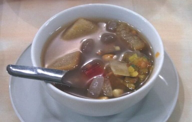 Sekoteng, Minuman Hangat Khas Indonesia yang Penuh Kehangatan