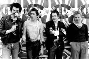 Sex Pistols Band Punk Rock yang Mengguncang Dunia Musik