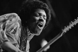 5 Fakta Unik Tentang Jimi Hendrix yang Belum Banyak Diketahui