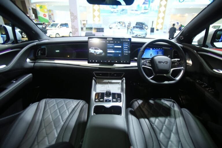 BYD Sealion 7: Teknologi dan Inovasi Dalam Desain Interior yang Mewah