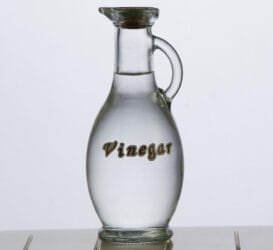 Bukan Hanya Untuk Memasak Saja, Ini Manfaat Cuka Lainnya