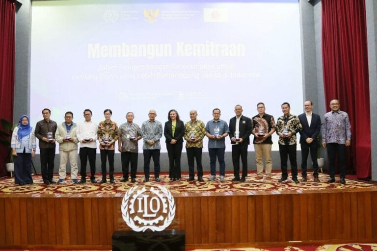 Kemitraan Pemerintah-Swasta dalam Pengembangan Keterampilan Menjadi Kunci Bagi Perilaku Bisnis yang Lebih Bertanggung Jawab di Indonesia