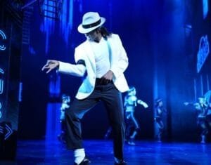 Michael Jackson: Raja Pop yang Abadi dalam Hati