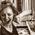 Cara Mudah dan Ampuh Menghilangkan Kerak Membandel di Permukaan Porselen Tips Membersihkan Kerak pada Porselen