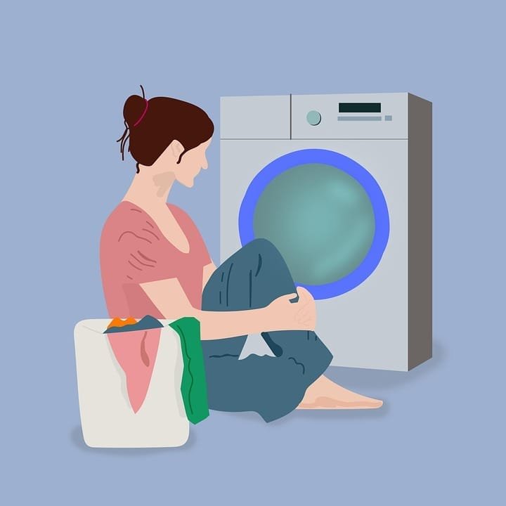 Tips Membersihkan Noda Bandel pada Pakaian