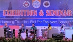 Dewata Engineer Club Bantu Tingkatkan Karir Engineer Muda dengan Membangun Jaringan Profesional