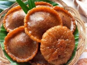 Fakta Menarik Kue Cucur: Camilan Manis Tradisional dengan Sejarah yang Menarik