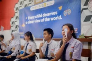 Program Glasses of Hope dari HOYA Ungkap Tingginya Angka Miopia pada Anak Sekolah