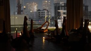 Menikmati Momen Earth Hour Dengan Relaksasi "Into Serenity: Soul Healing Yoga" di Morrissey Hotel Jakarta