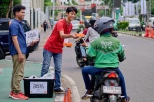 Nyaman Beribadah dan Olahraga, SIG Sediakan Musala dan Takjil Gratis di Area Sundown Markette GBK