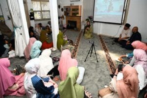 Paula Verhoeven Dukung Pembangunan Islamic Centre di Melbourne dengan Bergabung dalam Proyek Wakaf