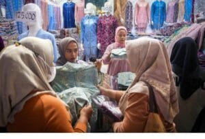 Peluang Cuan Pengusaha UMKM di Bulan Ramadan: Dari Warung Takjil hingga Paket Lebaran