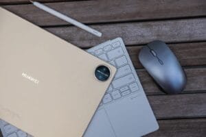 Tablet Lebih dari Laptop, HUAWEI MatePad Pro 13.2 Kini Tersedia di Indonesia! Optimalkan Produktivitas Anda dengan Flexible OLED PaperMatte Display Pertama di Industri