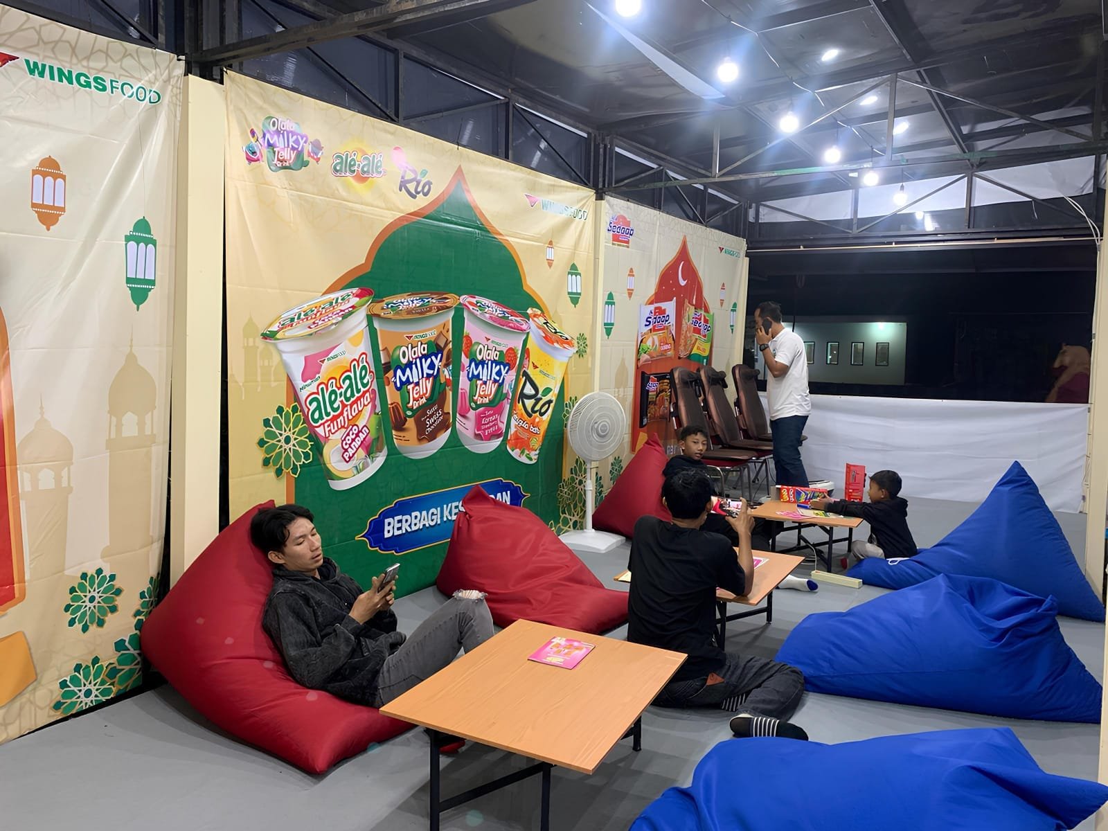 WINGS Food Kembali Hadirkan 'Pondok Rehat' untuk Kenyamanan Pemudik Lebaran 2025
