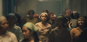 Women’s March dan Perjuangan Perempuan dalam Qodrat 2: Kisah Azizah, Purwanti dan Sri di Balik Misteri Pabrik Pemintalan