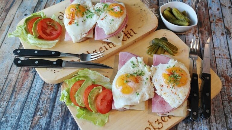 5 Jenis Makanan yang Harus Kamu Hindari untuk Menjaga Berat Badan Ideal