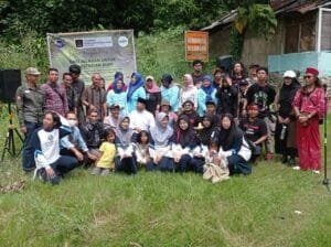 Aksi Teatrikal Ruwat Bumi Folusi Senja Warnai Peringatan Hari Bumi di Bogor