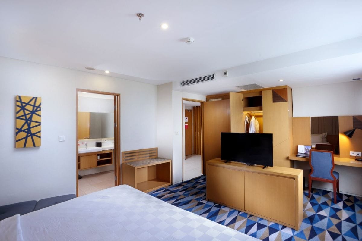 Beli Business Suite Dapat Superior Deluxe Room Gratis, Yuk Jadikan Liburan Keluarga Makin Seru di Swiss-Belhotel Pondok Indah