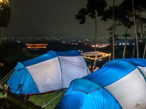 D’Bunder View Camp, Glamping VIP dengan Nuansa Alam di Gunung Bunder