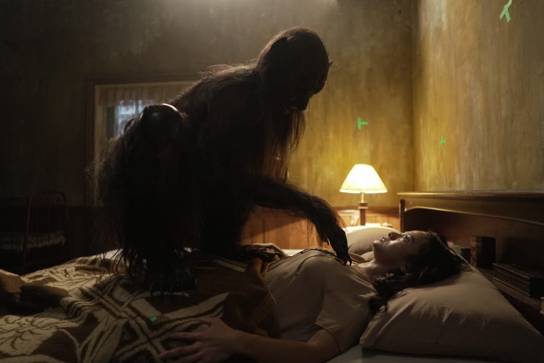 Di Balik Assu’ala, Iblis Ikonik Qodrat 2 Ternyata Ada Sosok Teuku Rifnu Wikana