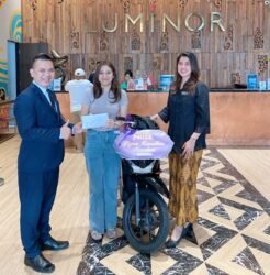 Luminor Hotel Kota Serahkan Hadiah Kepada Pemenang Undian Grand Prize Iftar Ramadan 2025