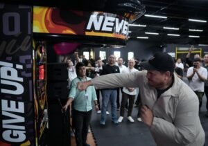 Menpora Dito Apresiasi Pembukaan HSS House of Champions, Dorong Kemajuan Ekosistem Tinju Nasional