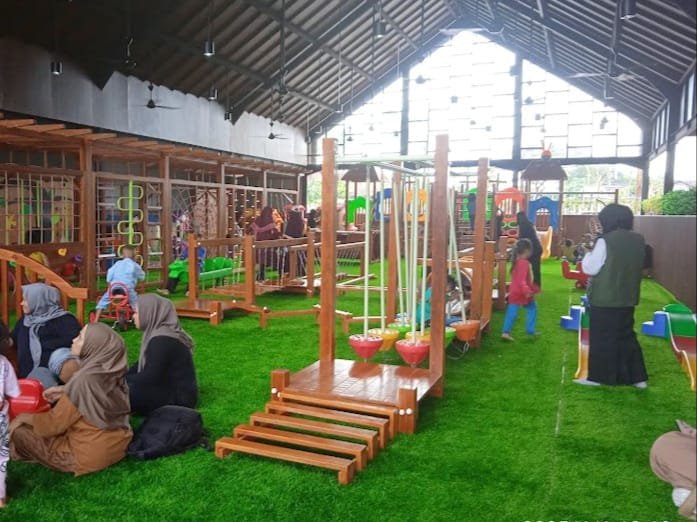 Seru-seruan Liburan Lebaran di The Nice Playland Pasar Kemis, Playground Baru yang Wajib Dikunjungi!