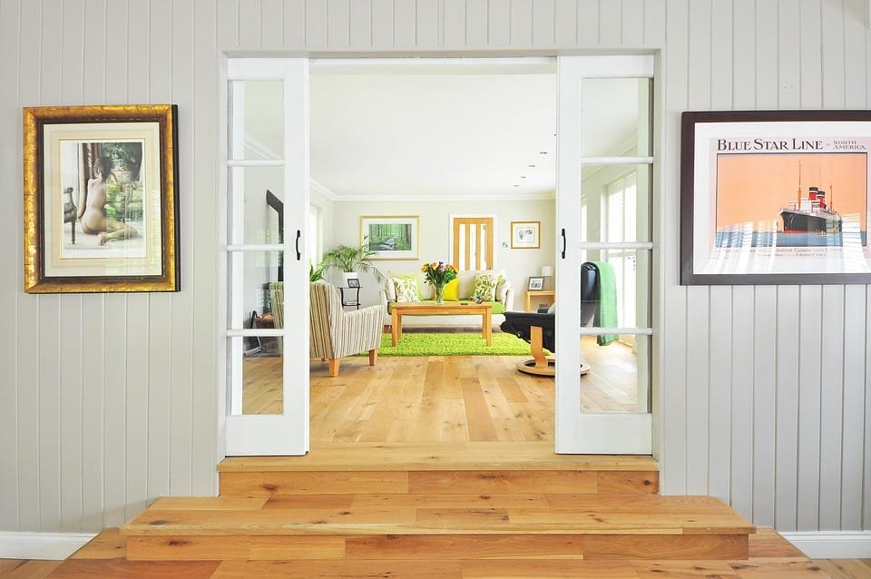 Bingung Pilih Wallpaper Dinding? Ini 10 Tips Santai Biar Rumah Makin Kece!