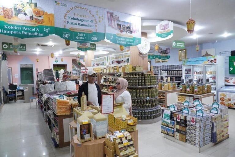 Tawarkan Layanan Humanis dan Konsep One Stop Shopping, Bursa Sajadah Tetap Jadi Pilihan Utama Jamaah Haji