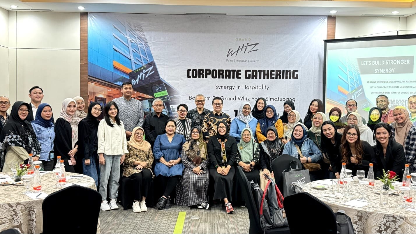Grand Whiz Poins Simatupang Gelar Corporate Gathering Bertema Synergy in Hospitality