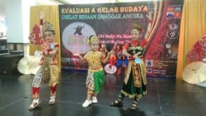 Penampilan Tari Anak Sanggar Andika Meriahkan BTM Bogor 1 