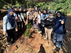 Healing Sambil Peduli Lingkungan: Teens Go Green Eksplorasi Ciliwung