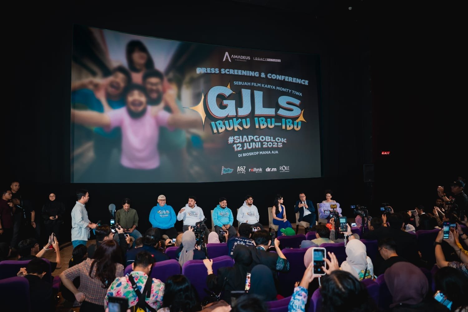 Gala Premiere Film GJLS: Ibuku Ibu-Ibu Penuh Warna dan Absurd Tapi Seru, Seseru Filmnya! Segera Tayang di Bioskop 12 Juni 2025