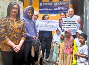 Penyerahan Hewan Kurban, Idul Adha 1446 H Oleh Pimpinan Fraser Residence Sudirman, Jakarta