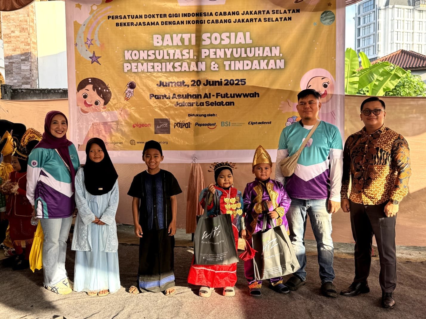 Rayakan Ulang Tahun ke-9, Grand Whiz Poins Simatupang Gelar Kolaborasi Sosial Bersama PDGI Jakarta Selatan