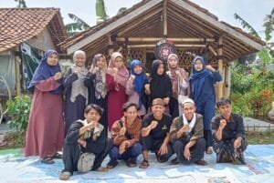 Yayasan Daya Putra Bangsa Tebar Kebahagiaan Idul Adha dengan 100 Paket Daging Qurban untuk Warga Pasirangin 2