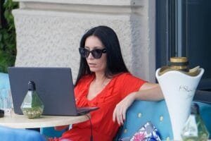 Menjaga Keseimbangan, Rahasia Sukses Work Life Balance di Era Modern