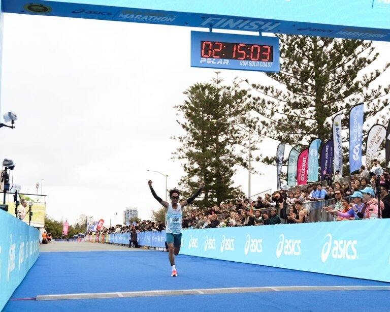 ASICS Indonesia Dukung Robi Syianturi Pecahkan Rekor Asia Tenggara di Gold Coast Marathon 2025