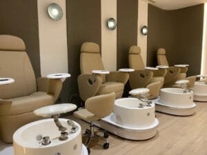 Dari Balayage hingga Blowout, Two Seasons Beauty Space Resmi Hadir di Puri Indah Mall, Jakarta Barat