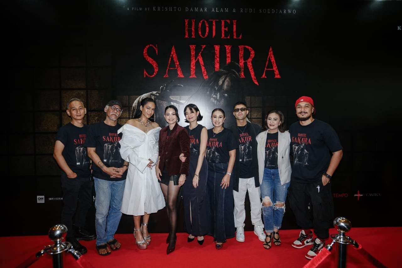 Hadirkan Pengalaman Horor Emosional Bernuansa Jepang, Gala Premiere “Hotel Sakura” Tumbuhkan Semangat Baru di Perfilman Indonesia