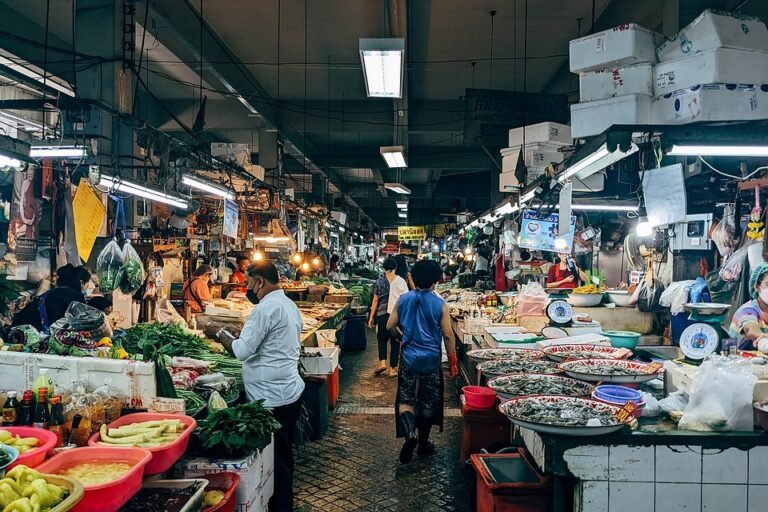 Kemendagri Minta Pemda Ambil Langkah Nyata Kendalikan Inflasi Daerah