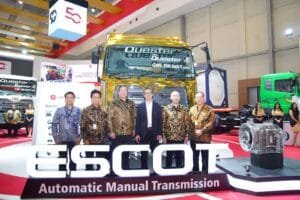 Rayakan 90 Tahun Global & 50 Tahun di Indonesia, UD Trucks Perkenalkan Truk Pintar Quester 350 ESCOT
