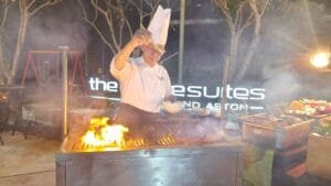 Grill n Chill di The Grove Suites: BBQ All You Can Eat Setiap Jumat Malam di Poolside Lounge