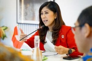 Menkomdigi Minta Roblox Perketat Proteksi Anak: Batasi Chat & Saring Konten Vulgar