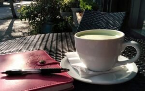 5 Minuman Alternatif Pengganti Kopi yang Bikin Segar dan Fokus Sepanjang Hari