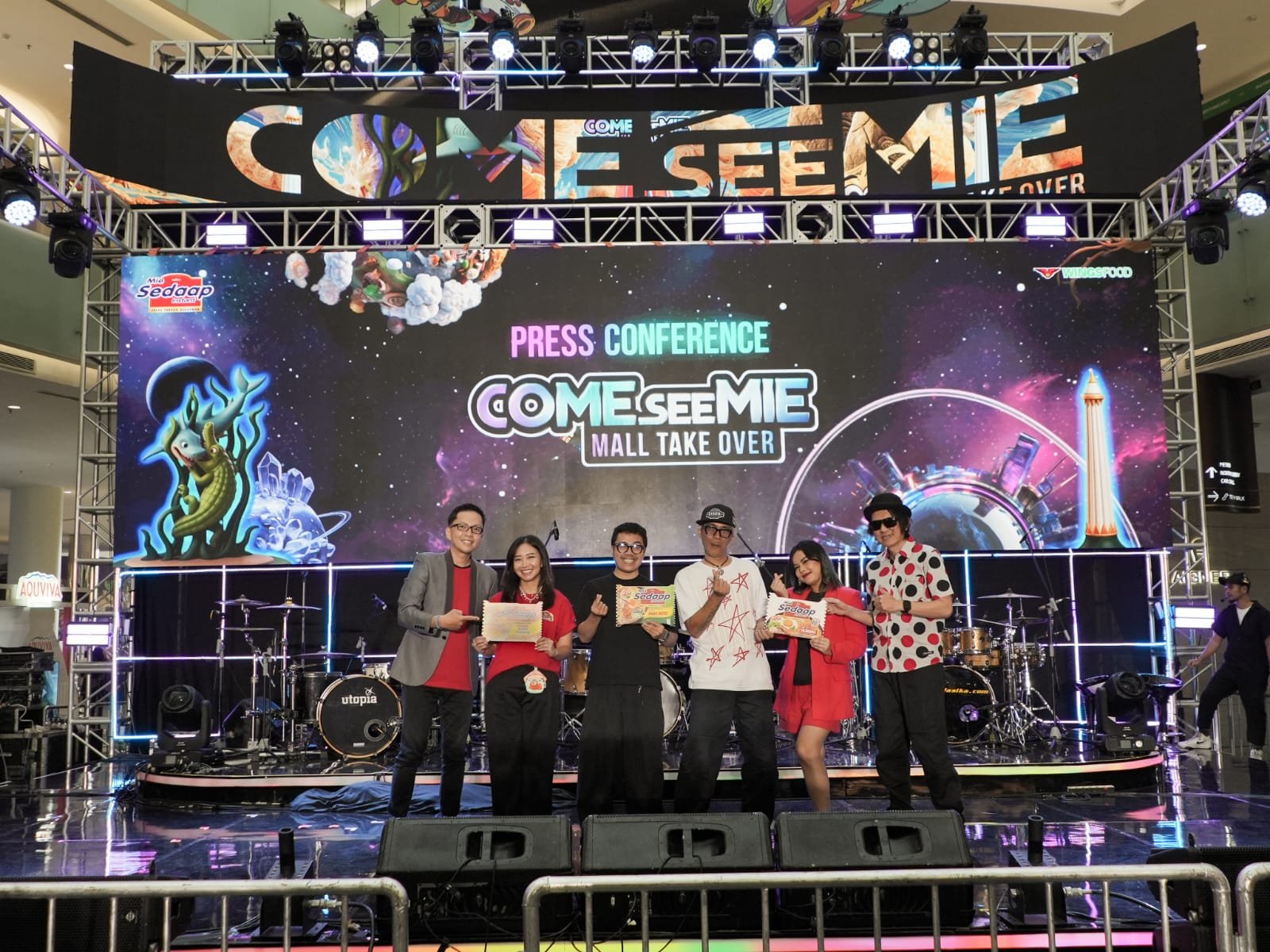 Mie Sedaap Hadirkan Semangat “Braver & Bolder” di Surabaya Lewat Come See Mie 2025 – Mall Take Over