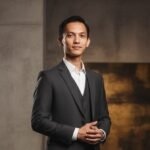 Sepuluh Ribu, Hanamichi, dan Jiwa yang Nyangkut di Besi Perlintasan Muhammad Haadi Nur Haq (Acil) 1